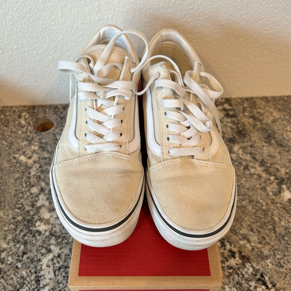 Vans Women’s Old Skool